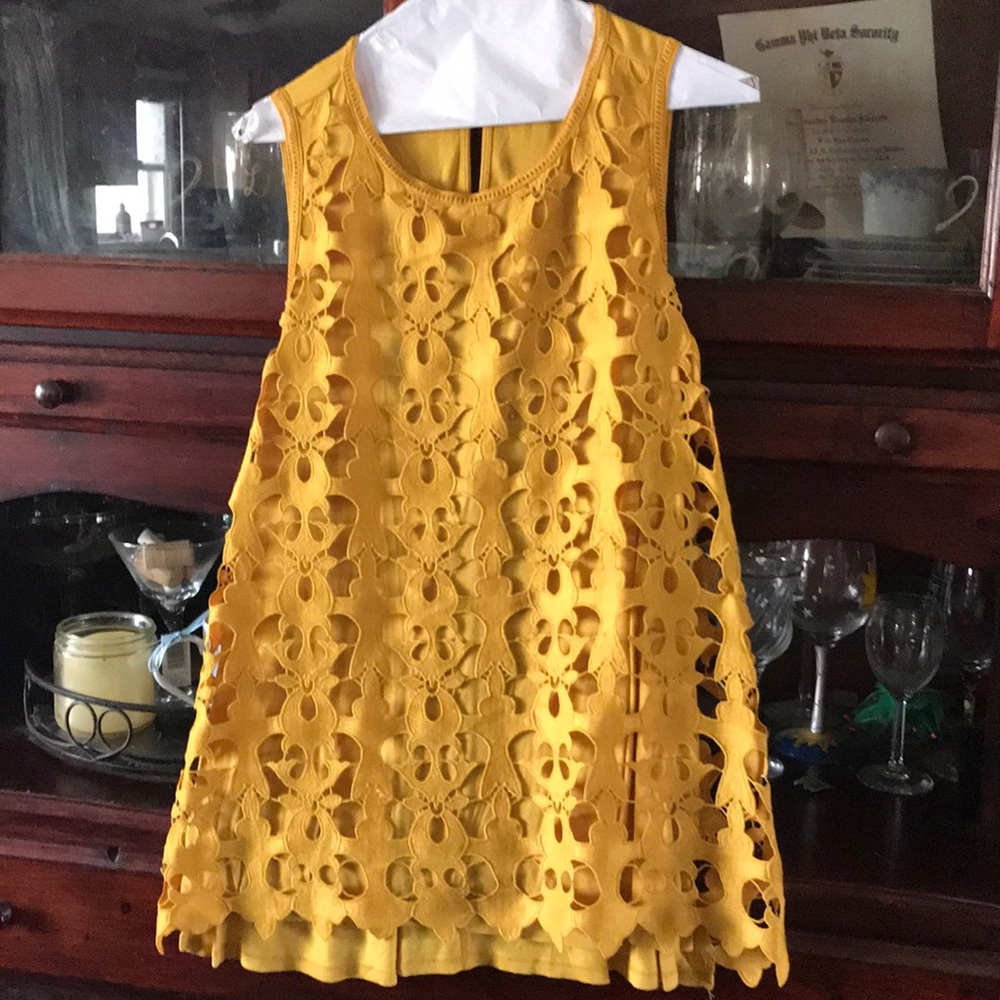 Loft sleeveless yellow tunic